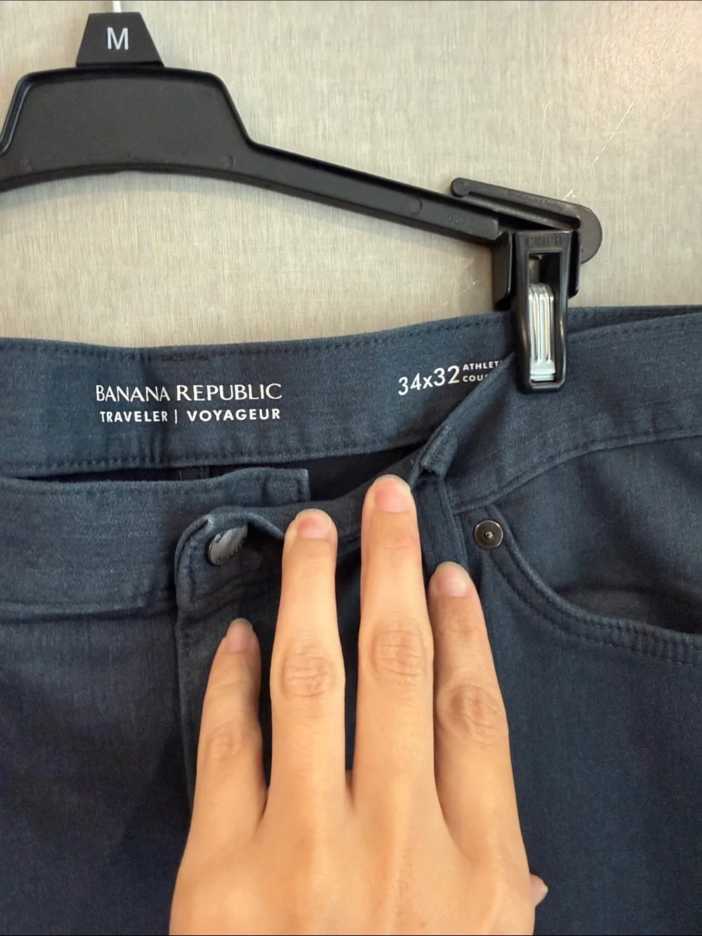 Banana Republic Men’s Dark Blue Slim Straight Jeans 34x32